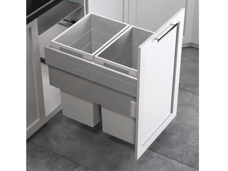 Zafacón doble gris que sale con la puerta 2x37 QT cierre lento montaje bajo marca Hilo - 502.77.532