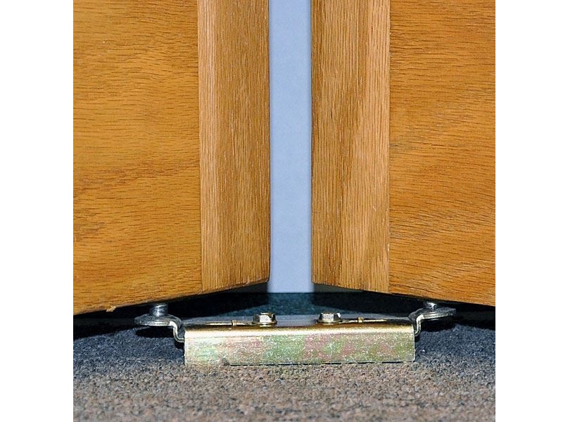 Bracket doble para piso Johnson #1744