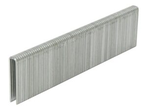 Grapas corona 1/4 in x 5/8 in de largo, calibre 18, caja de 4000 piezas - 90/15