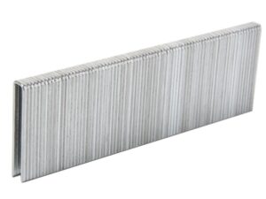 Grapas corona 1/4 in, 1-1/8 in de largo, calibre 18, caja de 4000 piezas - 90/28