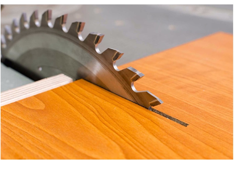 Disco de corte de aluminio 10 in x 100 dientes, centro 5/8 in