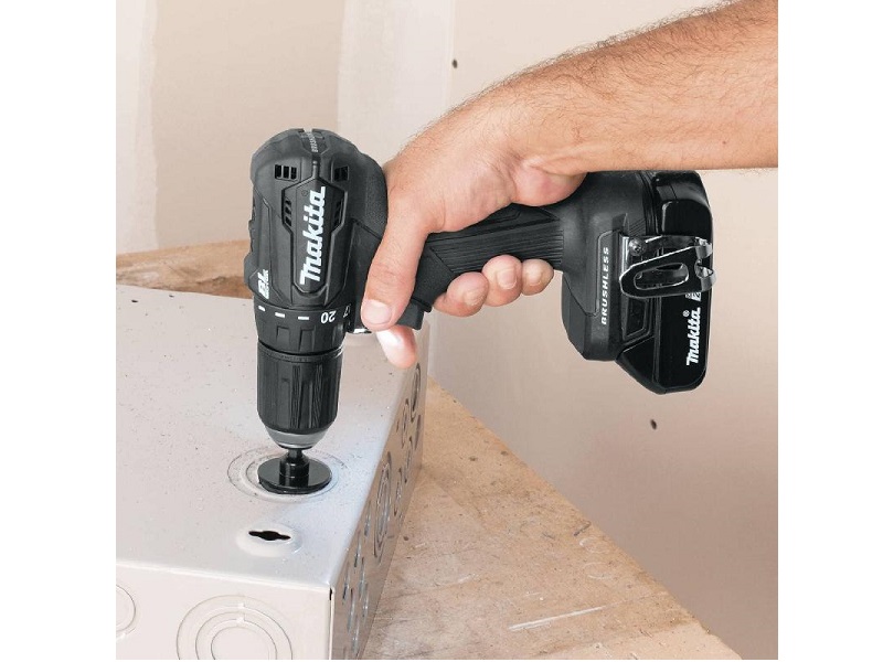 Juego Combinado de 2?Pz. Inalámbricas Sub?Compact LXT® Litio?Ion de 18V sin Escobillas (2.0Ah) Makita - CX200RB