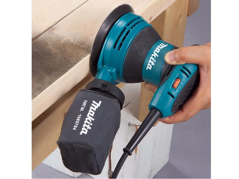 Lijadora Makita de 5 in con Órbita Aleatoria, con Velocidad Variable con Estuche - BO5030K BO5031K