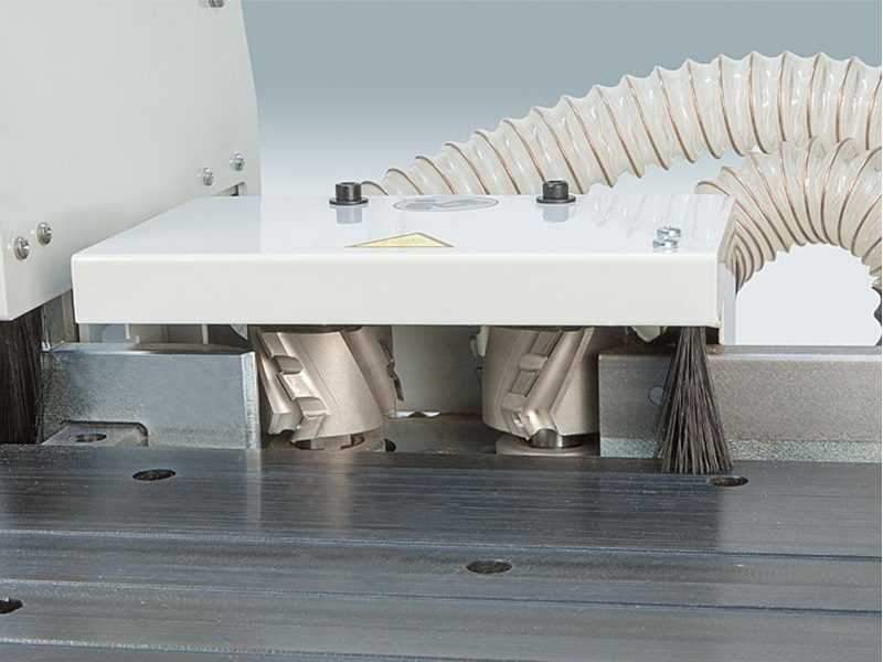 Máquina de edge banding Virutex 220V trifásica - EB140 + dust collector 230V - AS800