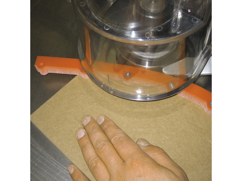 Pistola para pega de superficies sólidas