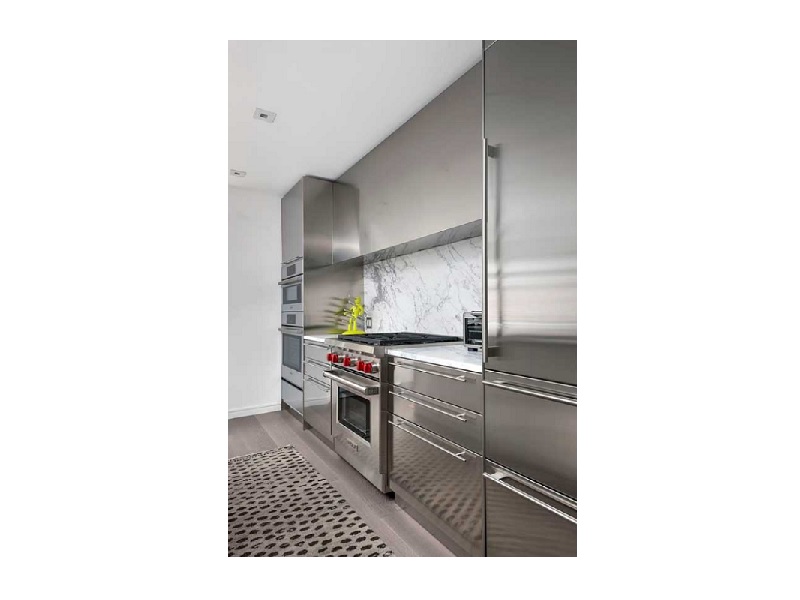 Laminado Greenlam 9031-33 - Silver Metal - Textura - 4x8 - No postformable - con film protector