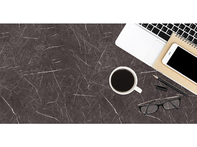 Laminado Greenlam para tope 5575-34 - Black Marmor - Textura - 4X8 - Postformable - con film protector