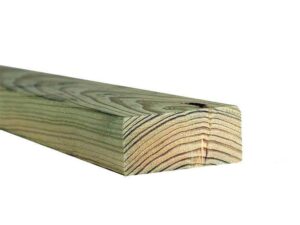 Madera de pino SYP 2 in x 4 in x 10 ft tratada #2 Prime