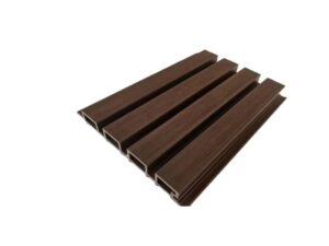 Panel WPC ranurado decorativo para interior y exterior color Walnut 1 in x 8-5/8 in x 9.5 ft