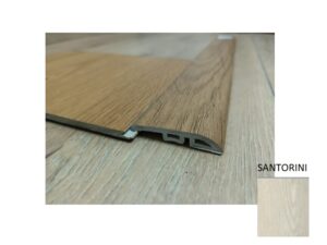 Moldura multi-propósito para piso Giorgia Santorini de 8 ft